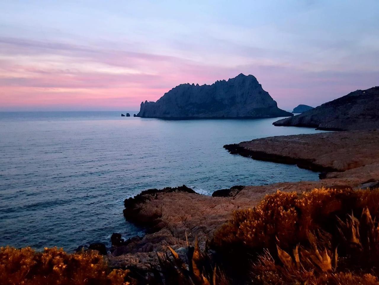 Vue Mer Le Panoramique Vieux-Port De Marsella Exterior foto